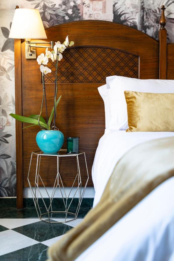 Chambre de Luxe Double ou Lits Jumeaux avec Baignoire Spa